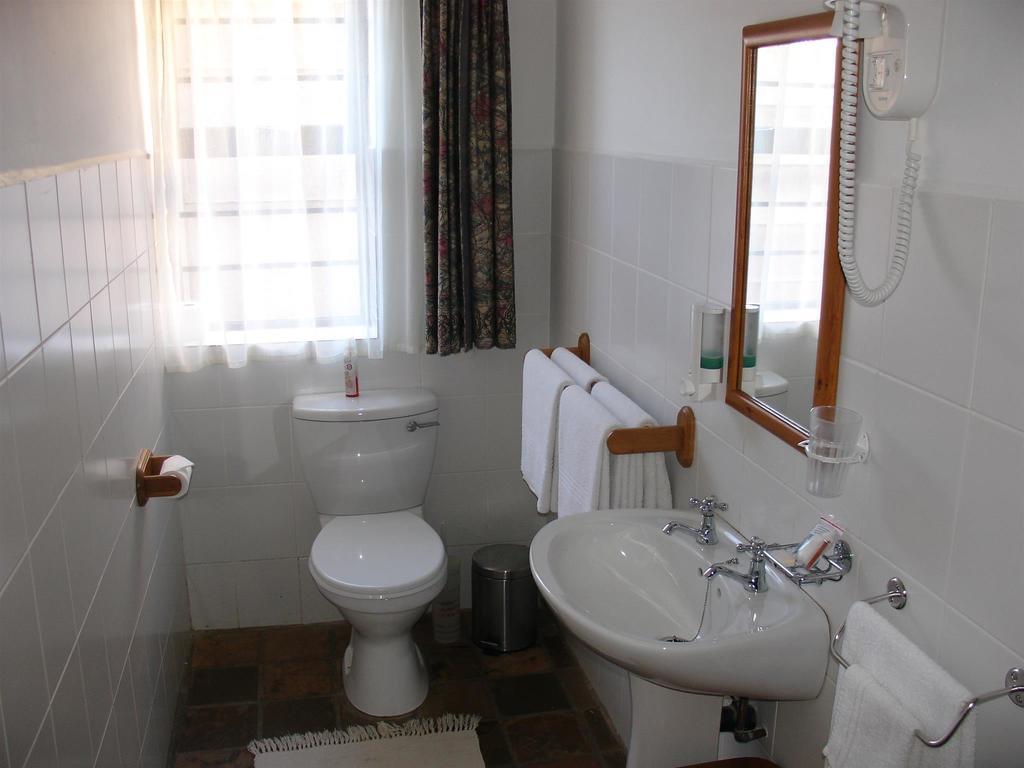 On The Bay Guesthouse Kruisfontein Zimmer foto